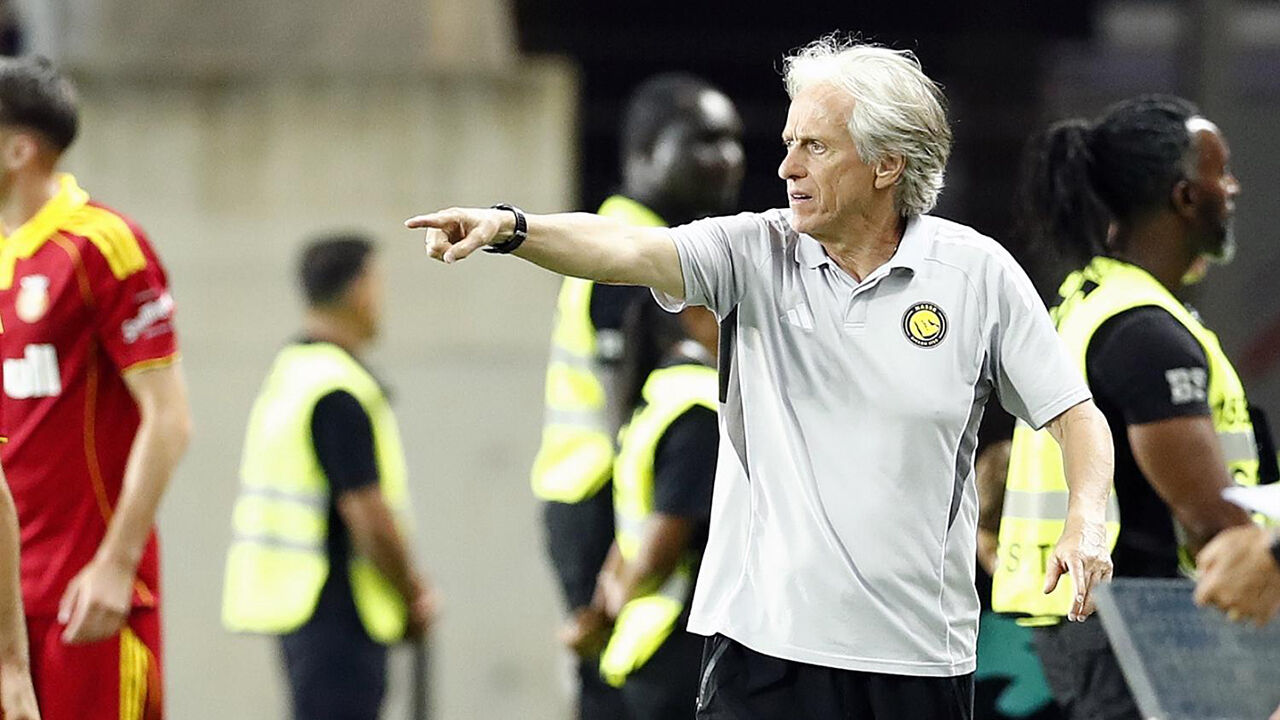 Jorge Jesus destaca evolução da dupla Cristiano Ronaldo e João Félix