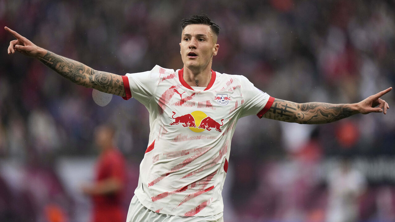 Benjamin Sesko vai reforçar o Manchester United