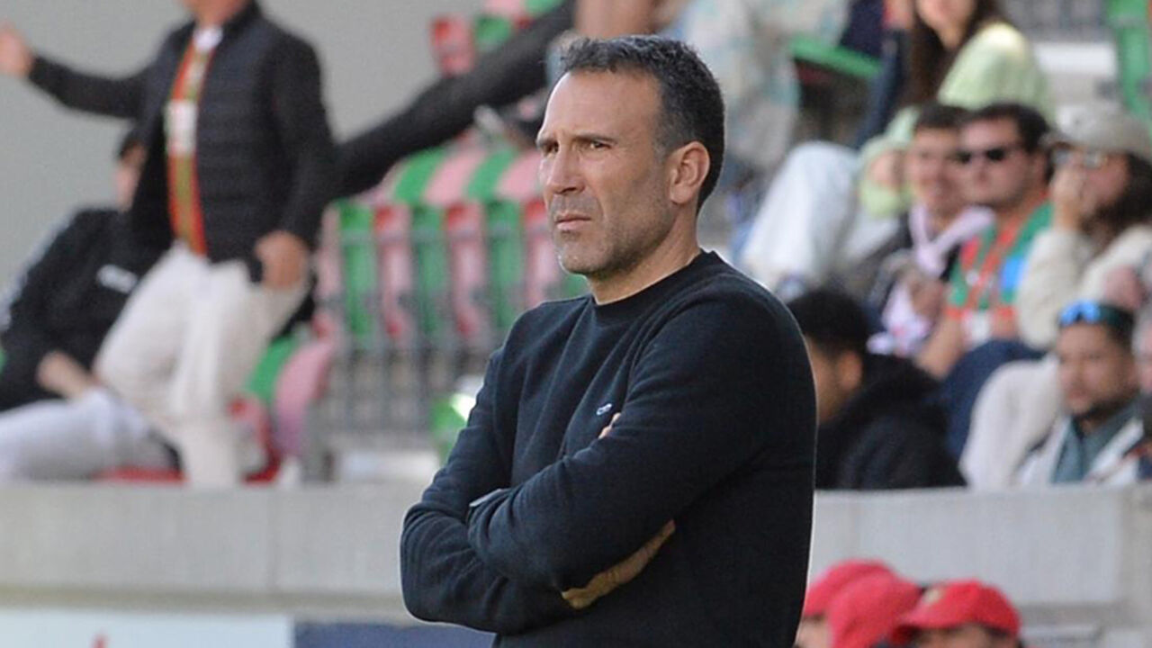 Sérgio Vieira antevê jogo difícil contra a U. Leiria, mas quer equipa unida e ambiciosa