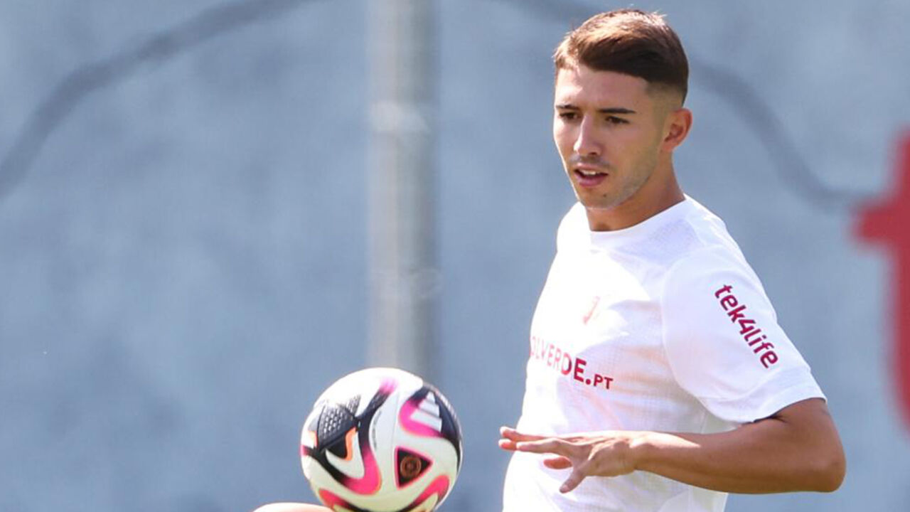 Mercado de transferências: Sp. Braga avalia futuro de João Marques, Banza e Helguera