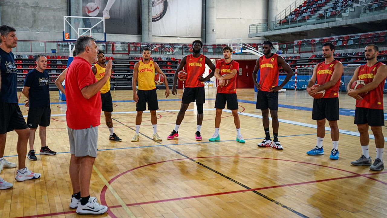 Portugal prepara jogo contra a Argentina no Eurobasket