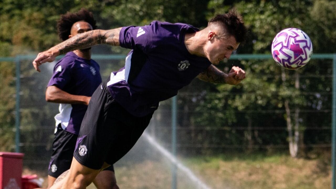 Benjamin Sesko já treinou com o Manchester United