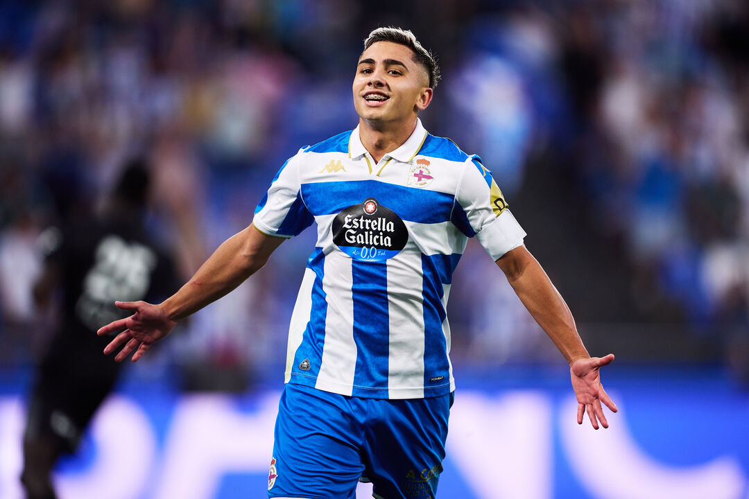 Yeremay tem dado nas vistas no Deportivo