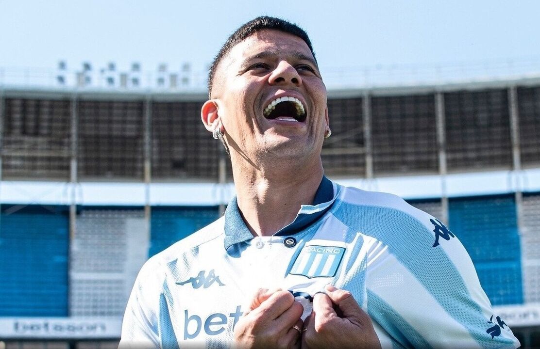 Rojo revela conversa para ingressar no Racing