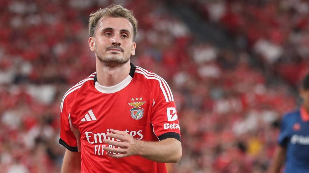 Kerem Aktürkoglu, extremo do Benfica, frente ao Nice