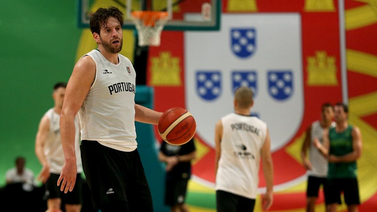 Miguel Queiroz destaca a importância do apoio do público para Portugal no Eurobasket