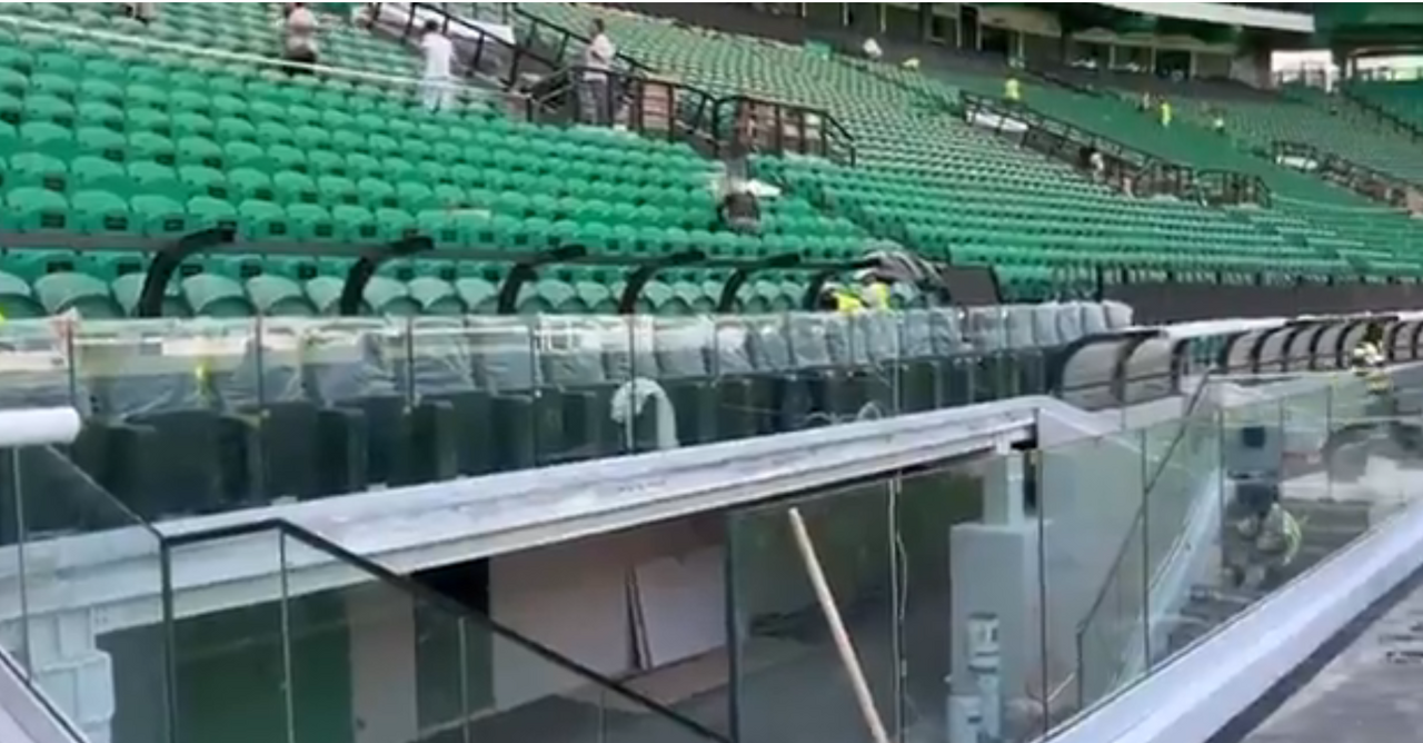 A nova escadaria para a entrada dos jogadores