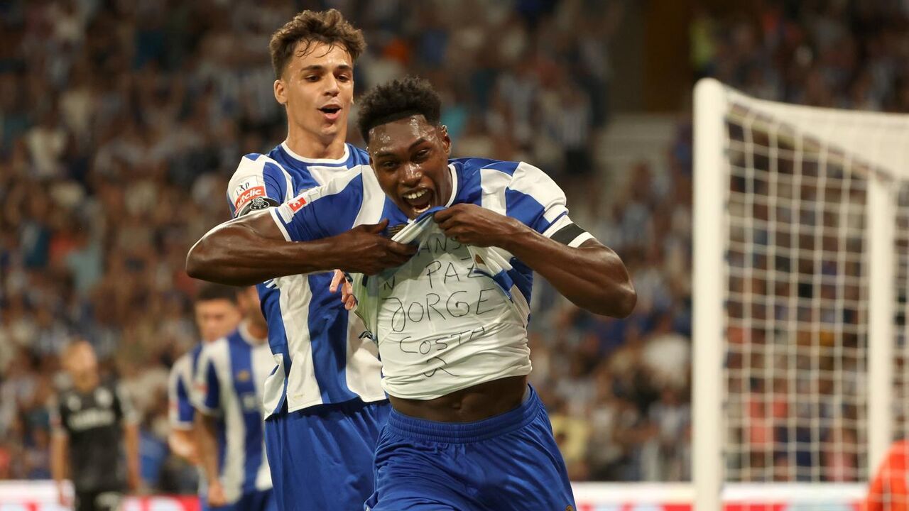 Samu mostrou mensagem de homenagem a Jorge Costa, escrita numa camisola