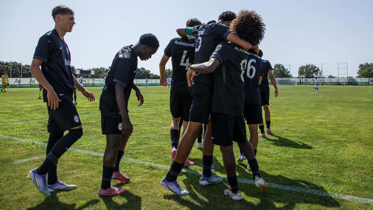 Sporting vence Casa Pia com golo de Leonardo Damião e lidera Série Sul