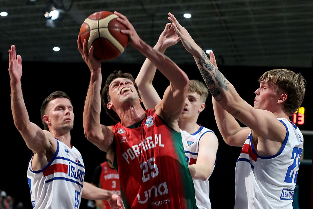 Portugal vence Islândia em Braga com destaque para Neemias Queta, dos Boston Celtics