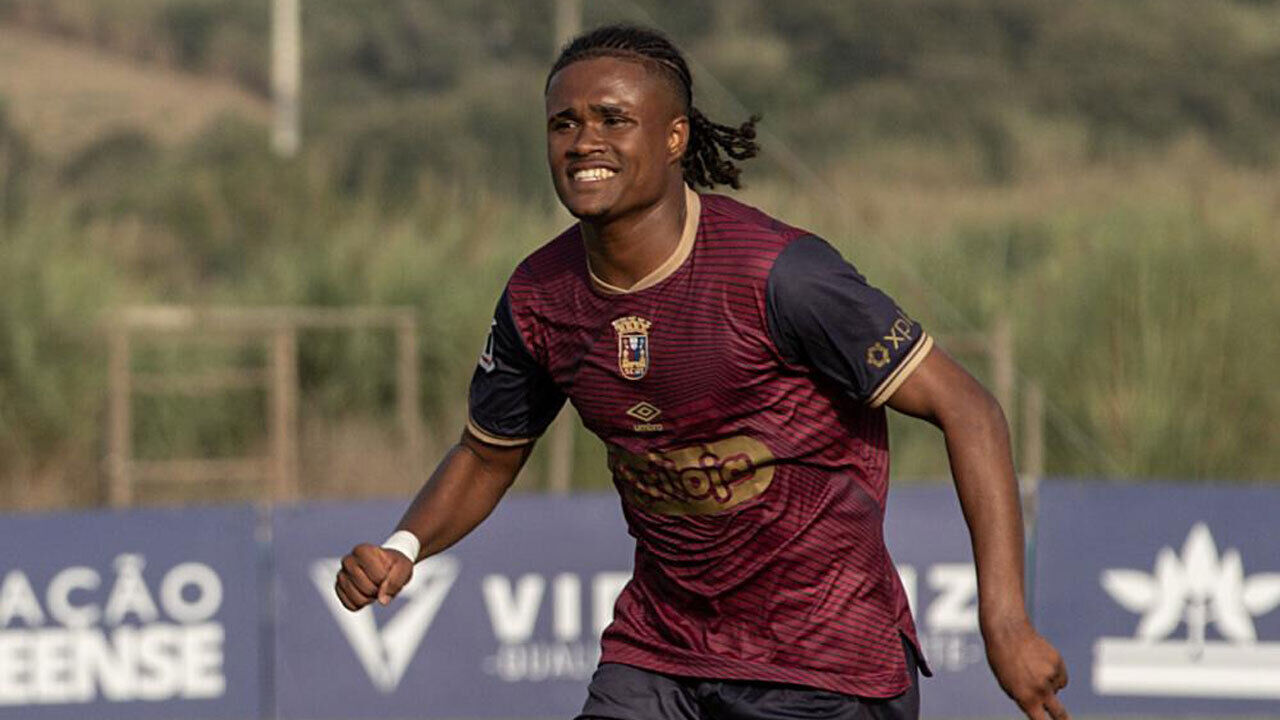 Nilton Cardoso marca golo na vitória do Torreense contra o Benfica