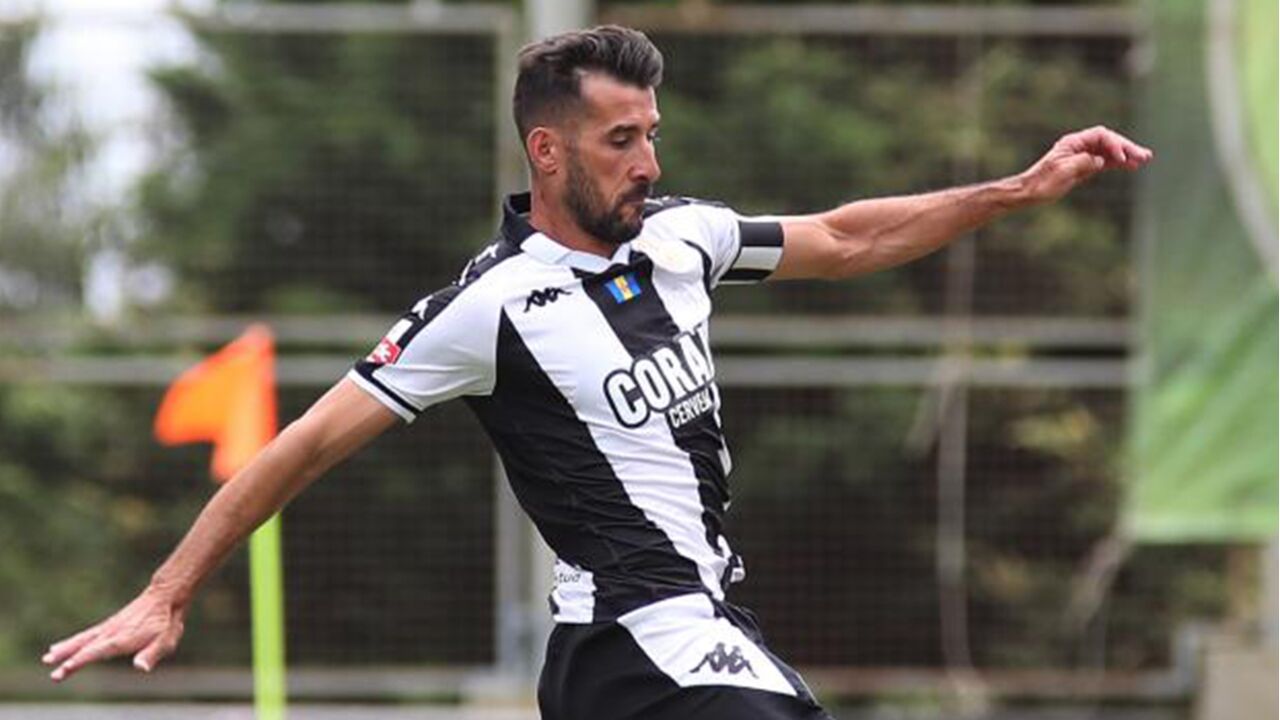 João Aurélio destaca união da equipa como fator chave