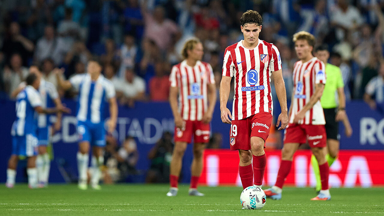 Julian Alvarez desapontado