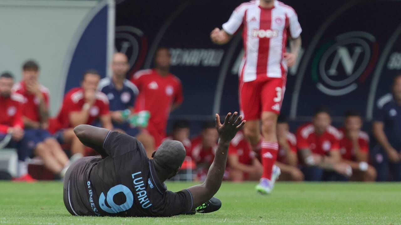 Lukaku lesionou-se num particular com o Olympiacos