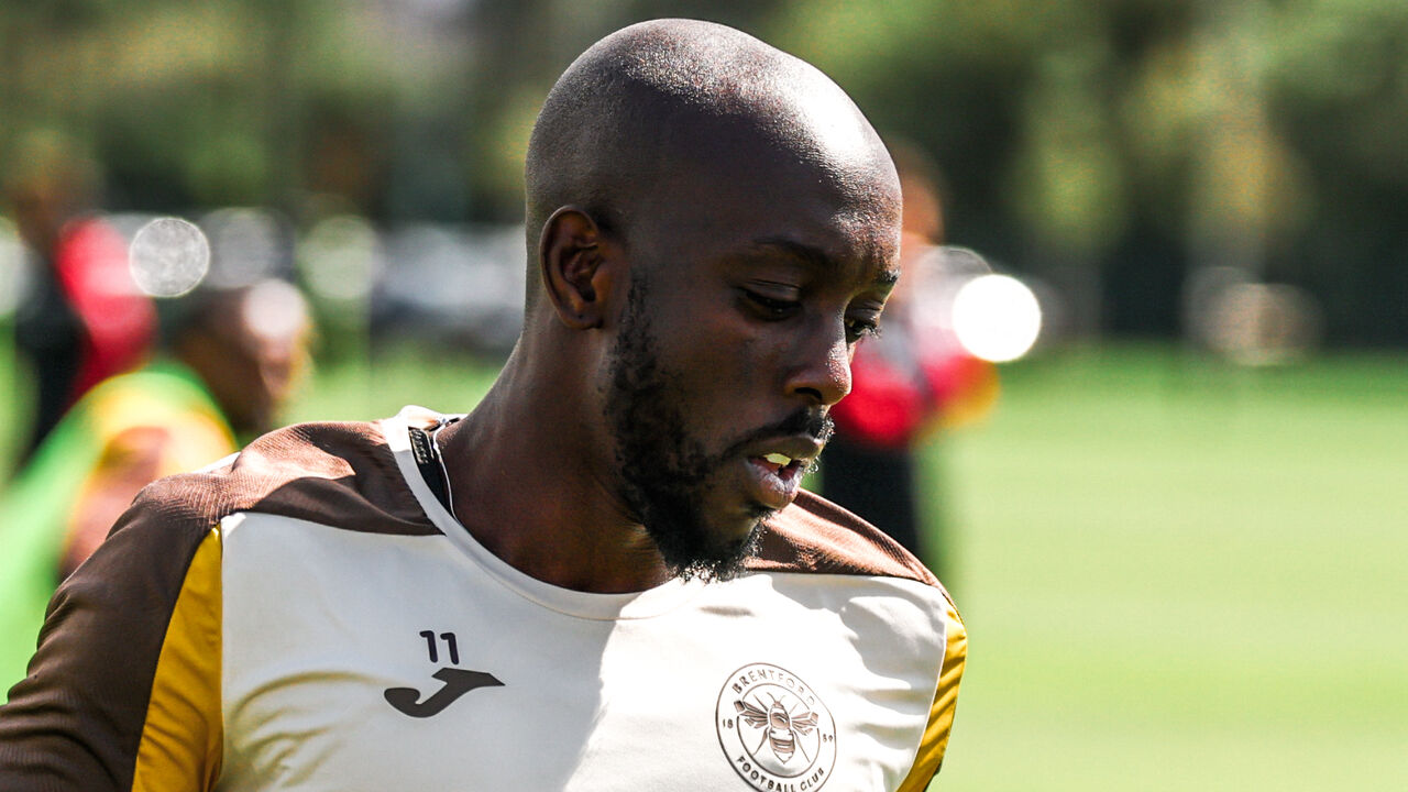 Yoane Wissa está em final de contrato com o Brentford