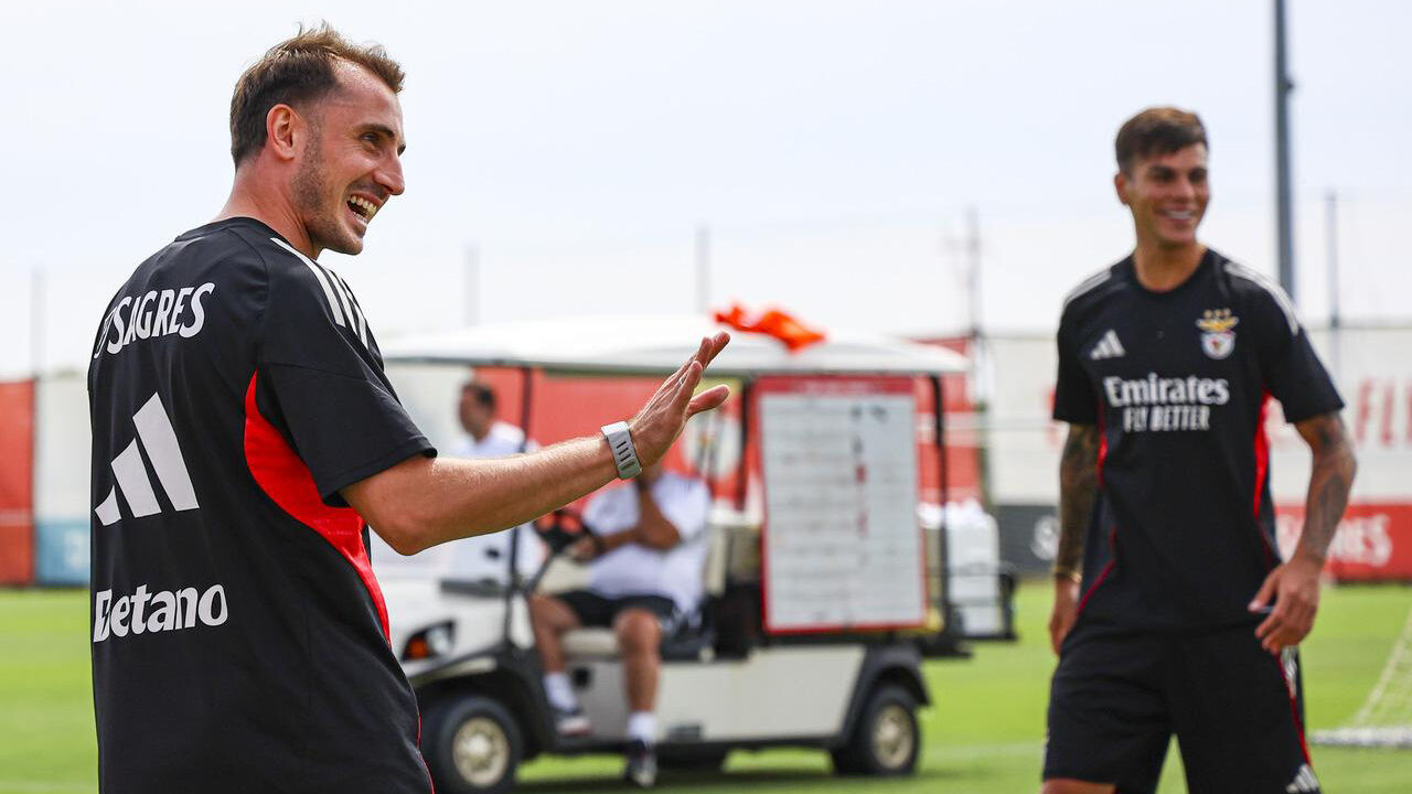 Benfica e Galatasaray chegam a acordo por Aktürkoglu