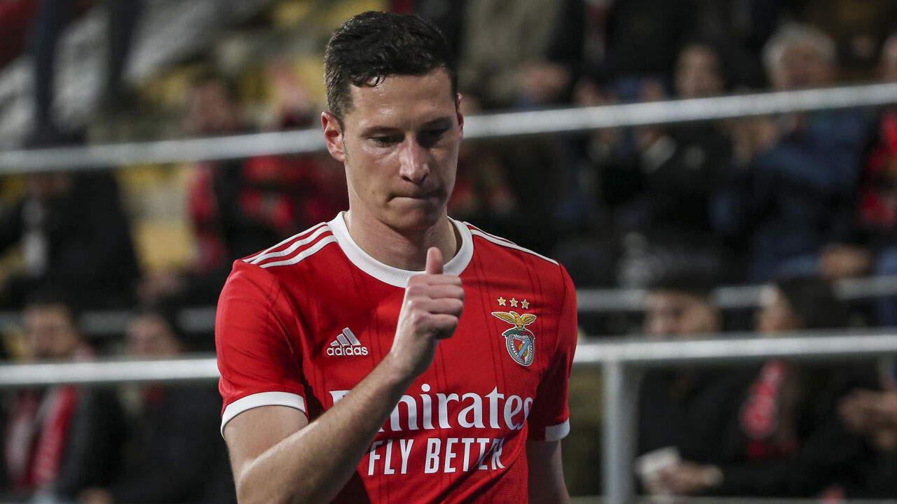 Julian Draxler vestiu a camisola do Benfica em 2022/23
