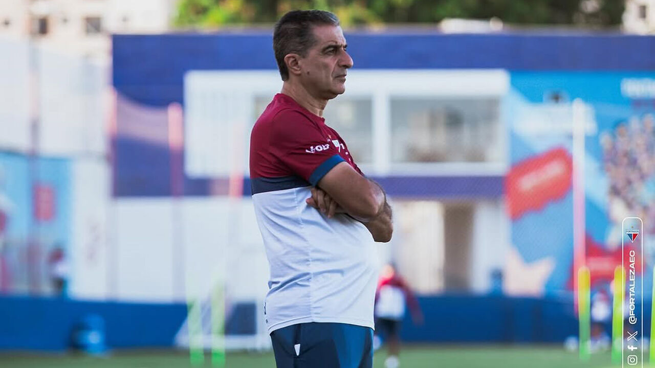 Fortaleza de Renato Paiva foi derrotado nos oitavos-de-final da Libertadores