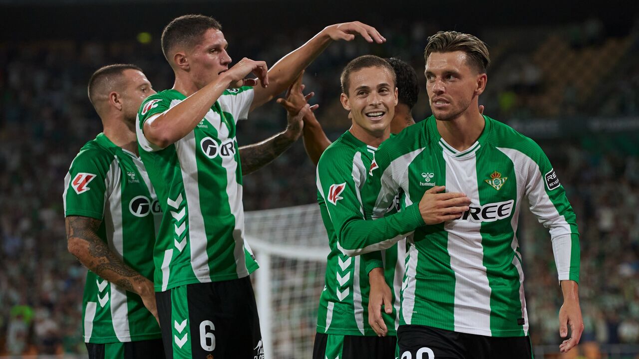 Giovani Lo Celso marcou o único golo da vitória do Betis sobre o Alavés