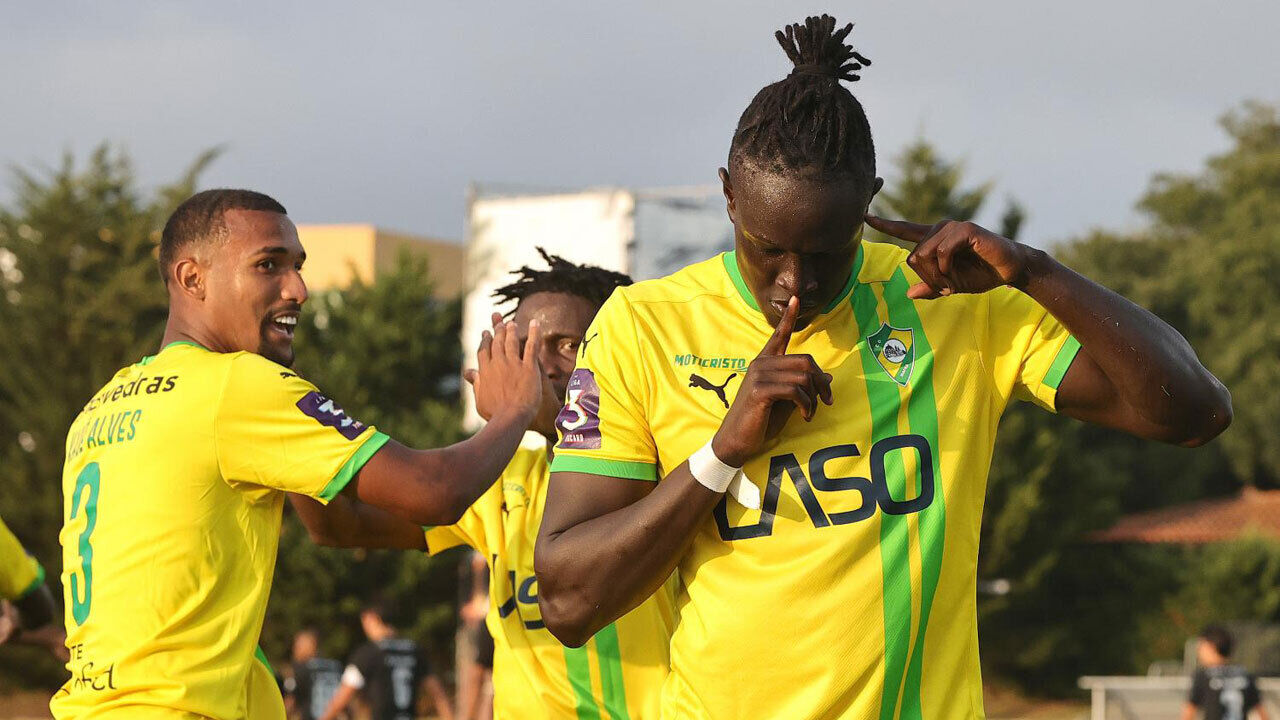 Niang marca golo e dá vitória ao Mafra contra a Académica