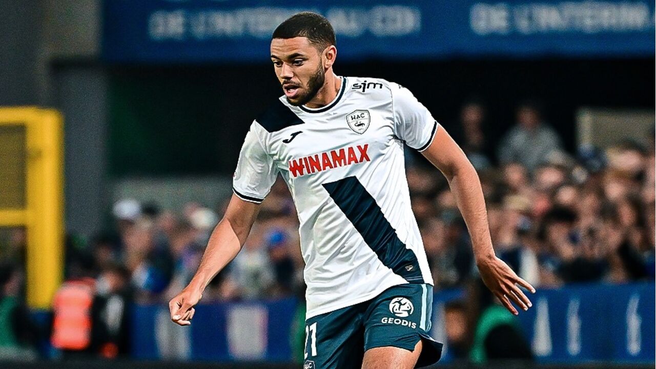 Antoine Joujou, jogador do Parma, perto de reforçar o Famalicão