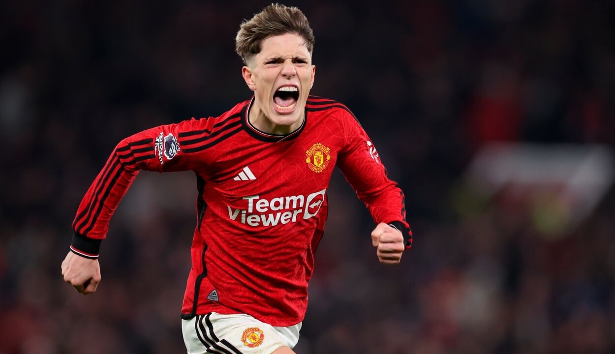 Garnacho celebra golo pelo Manchester United