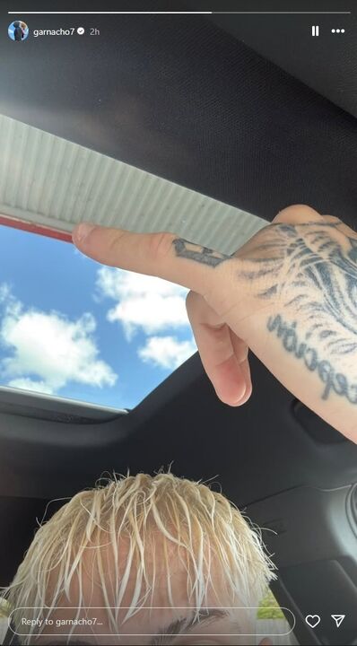 Garnacho publica foto do céu azu