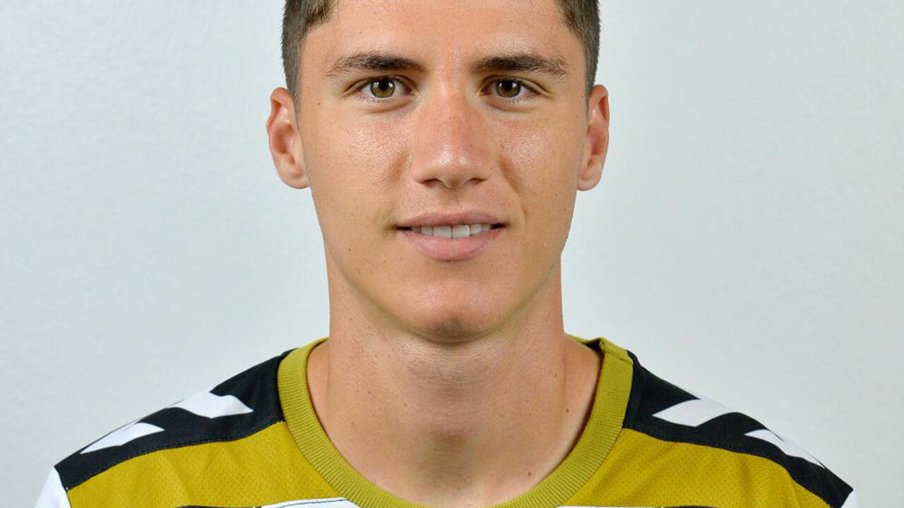 Festim Shatri deixa os insulares 