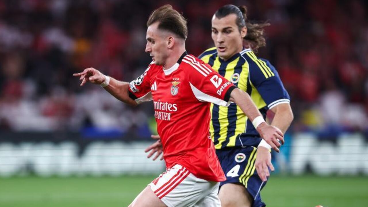 Aktürkoglu e Söyüncü no Benfica-Fenerbahçe