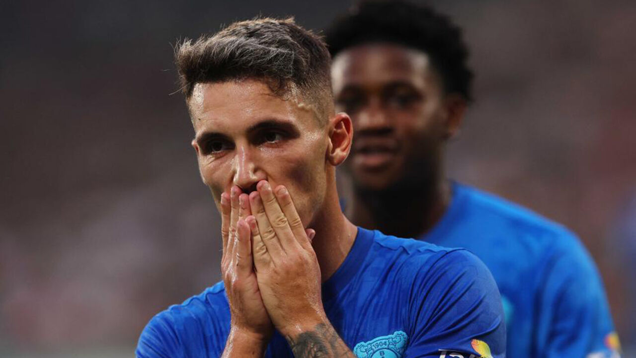 Grimaldo reage ao sorteio da Liga dos Campeões e volta a casa, no Estádio da Luz