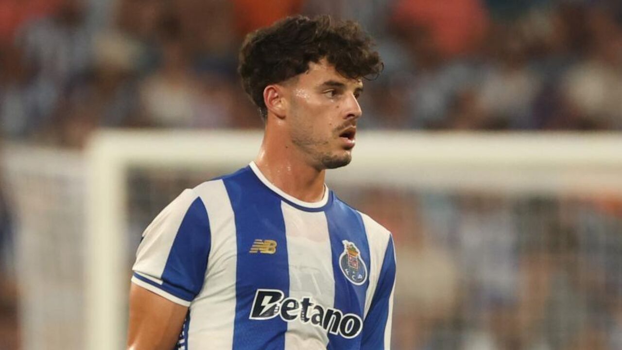 Zé Pedro, central do FC Porto