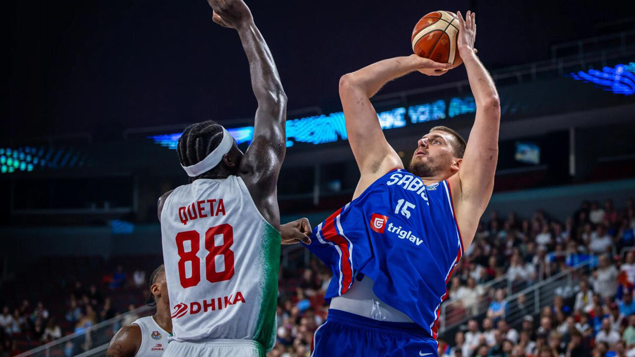 Neemias Queta e Jokic reencontraram-se no Portugal-Sérvia