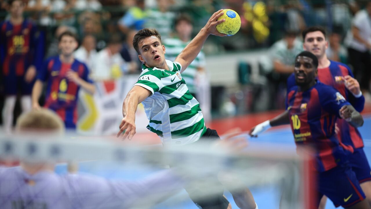 Kiko Costa durante o Sporting-Barcelona
