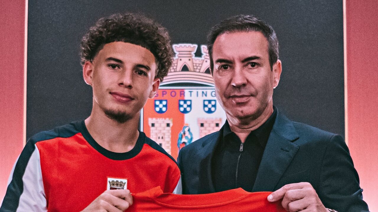 Gharbi reforça Augsburgo por empréstimo com opção de compra