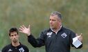 Jorge Costa explica o que quer no treino