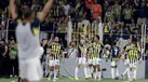 Jogadores do Fenerbahçe festejam frente ao Feyenoord