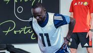 Sadio Mané prepara nova época com Al Nassr na Cidade do Futebol, em Portugal