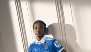 Azul e branco: Real Madrid apresenta terceiro equipamento