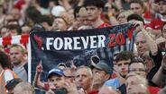 Emocionante: as sentidas homenagens a Diogo Jota e André Silva em Anfield