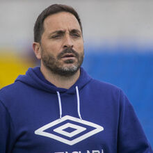 <![CDATA[ Santa Clara pode medir forças com Ballkani ou Shamrock Rovers no playoff da Conference League ]]>