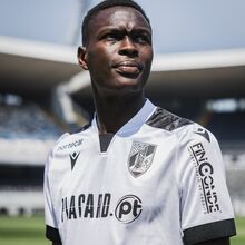 <![CDATA[ Alioune Ndoye: «Espero conquistar as pessoas e justificar a minha contratação» ]]>