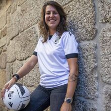 <![CDATA[ Carolina Pocinho reforça V. Guimarães: «É um grande orgulho representar um clube histórico» ]]>