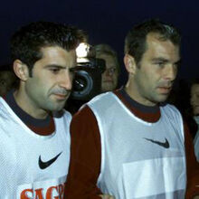 <![CDATA[ Luís Figo: «O futebol perdeu um líder, um campeão, um exemplo e a minha vida perde um grande amigo» ]]>