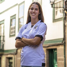 <![CDATA[ Oficial: Joana Dantas reforça V. Guimarães ]]>