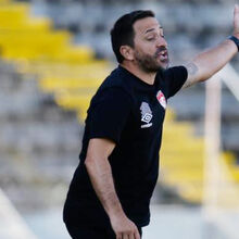 <![CDATA[ Vasco Matos garante Santa Clara com "ambição muito grande" na Irlanda do Norte  ]]>