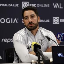 <![CDATA[ João Pereira quer Casa Pia "protagonista" frente ao Sporting: «Hipótese de nos transcendermos» ]]>