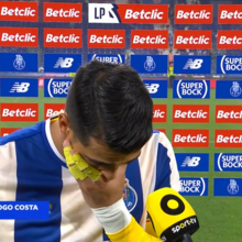 <![CDATA[ A emoção de Diogo Costa ao lembrar Jorge Costa após triunfo do FC Porto ]]>