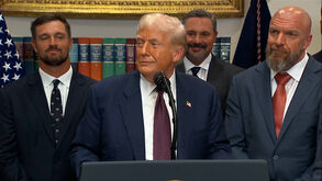 «Não diria que é uma política dotada»: Trump lança críticas a Kamala Harris   