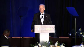 «Estes são dias sombrios»: Biden faz discurso em que não poupa críticas a Donald Trump  