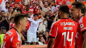 Benfica mostra um outro ângulo do golo de Pavlidis marcado ao Sporting